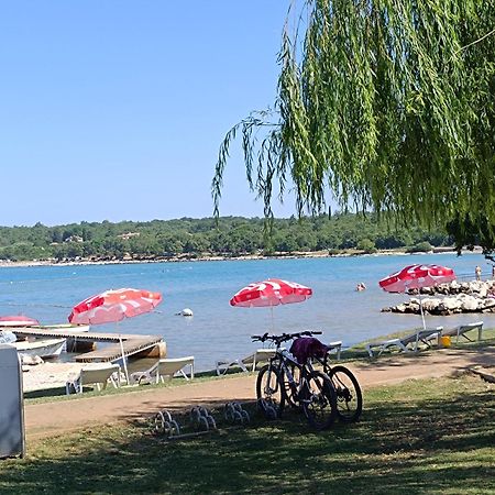 Ferienwohnung App Karmen With Free Parkig Poreč Exterior foto