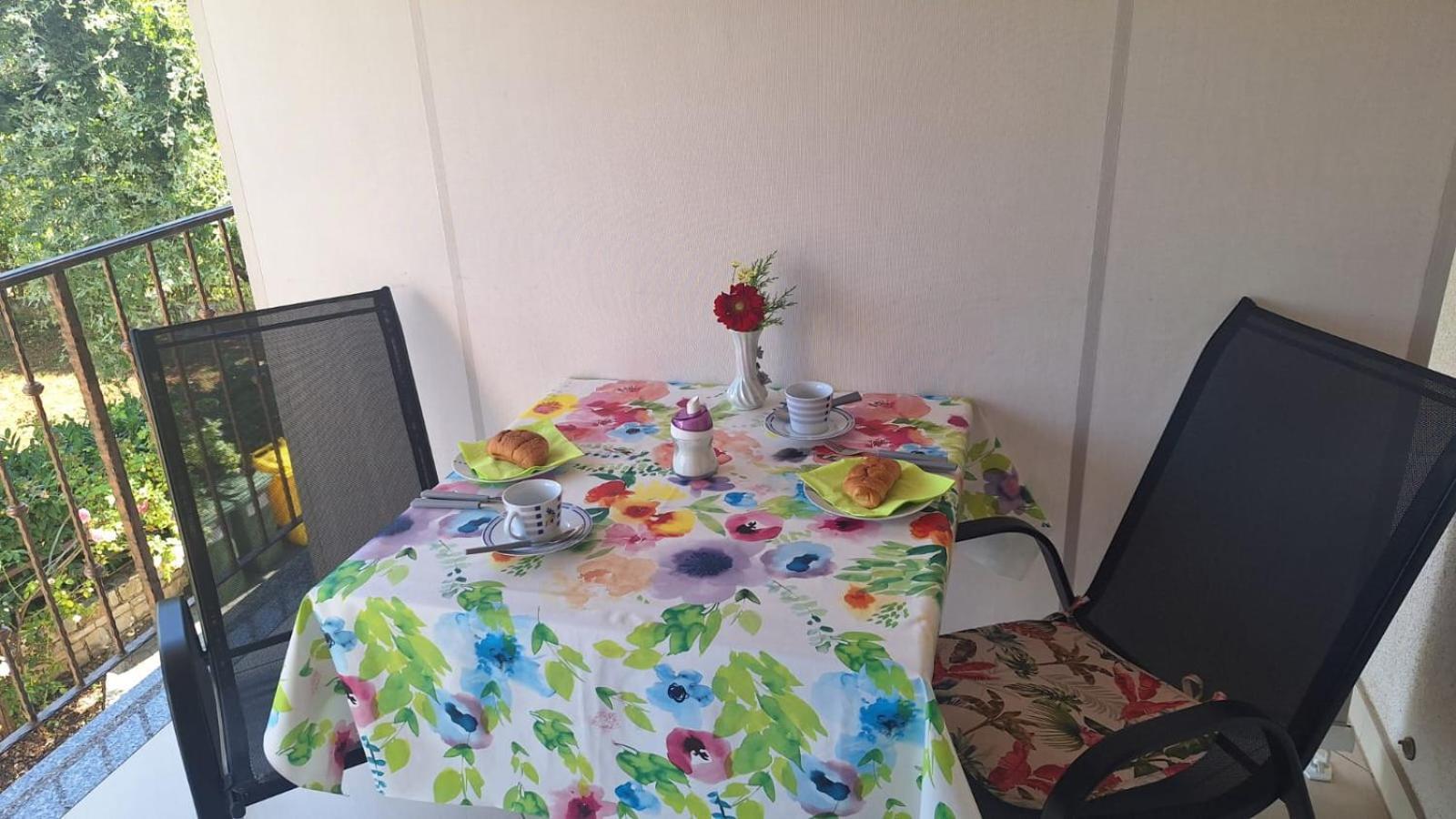 Ferienwohnung App Karmen With Free Parkig Poreč Exterior foto