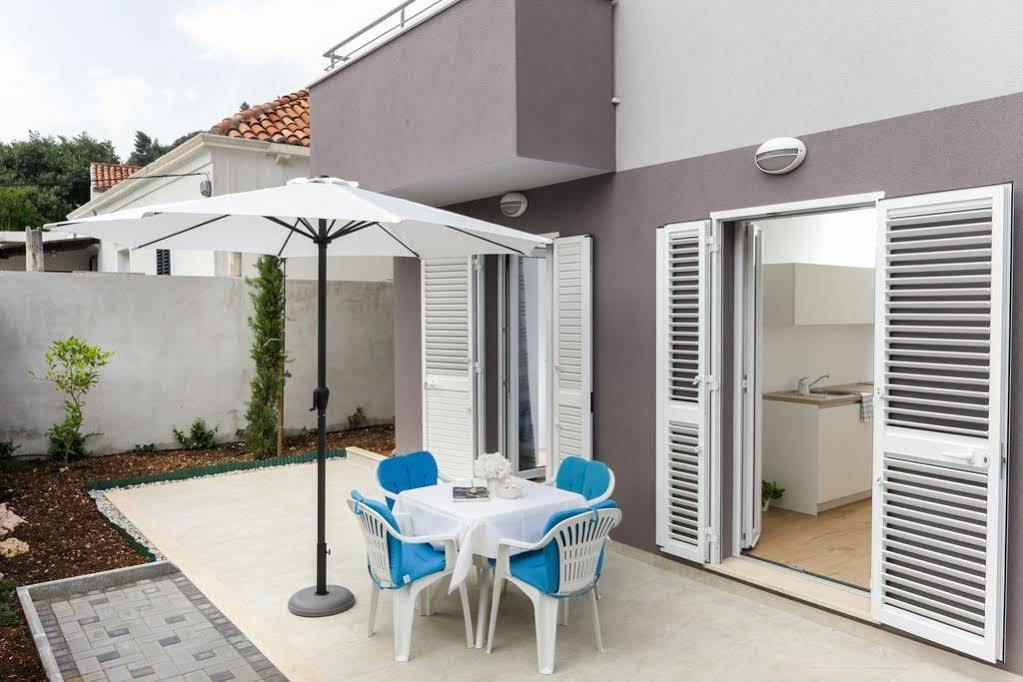 Ferienwohnung App Karmen With Free Parkig Poreč Exterior foto