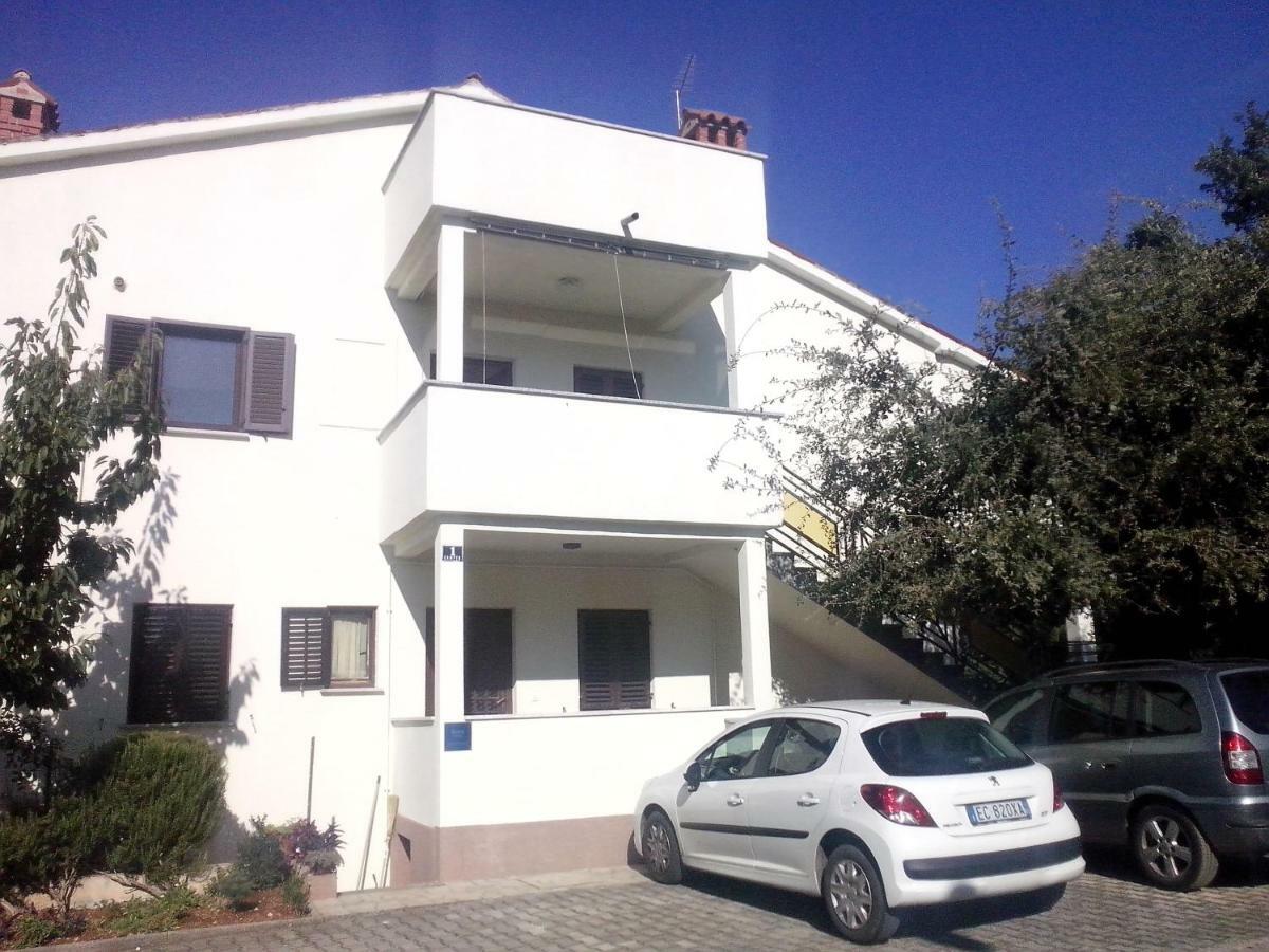 Ferienwohnung App Karmen With Free Parkig Poreč Exterior foto